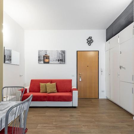 Lucky Flat, Un Momento Di Relax. Apartment Milan Bagian luar foto